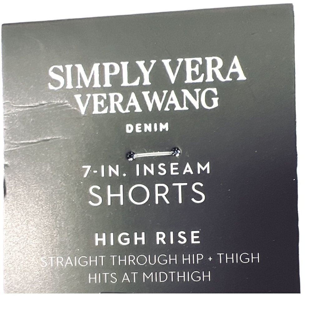 Simply Vera Wang Womens Dark Wash High Rise Bermuda Jean Shorts Sz 18 New - Picture 6 of 8